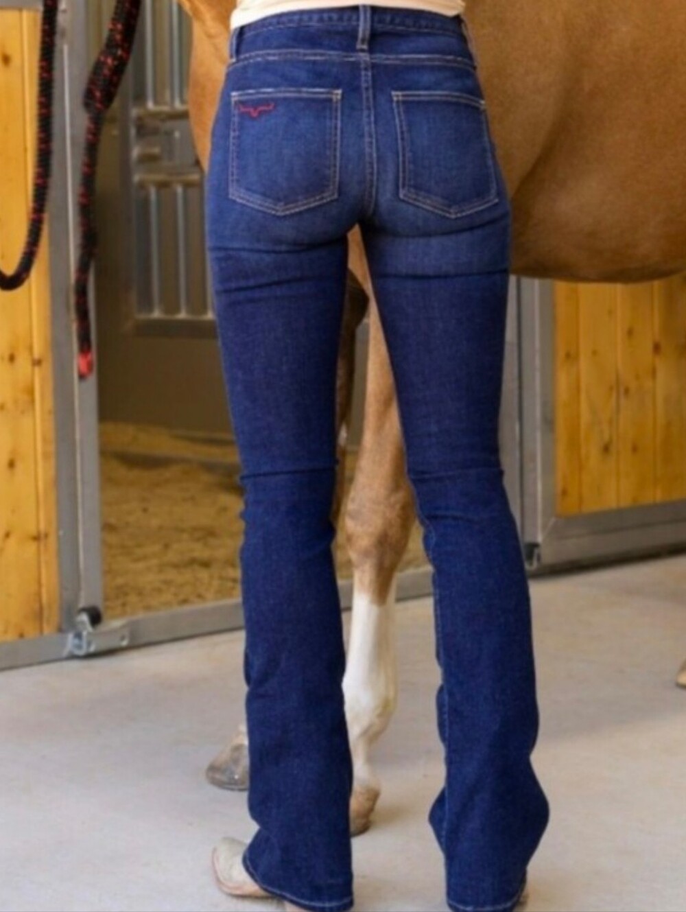 KIMES RANCH CHLOE DENIM BLUE JEANS FLAIRED, MIDRISE, SIZE US 12/34